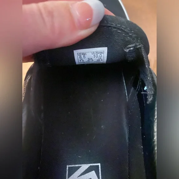 🖤Worn Once! Black Leather Slip-On Vans- M8.5/W10🖤 - Picture 6 of 7